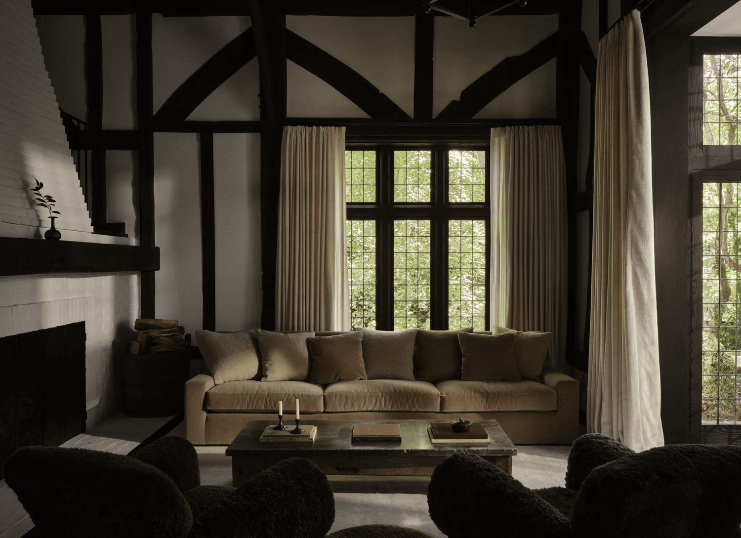 2024 Design Trends We're Loving, interior detail by Gina Lauren Interiors