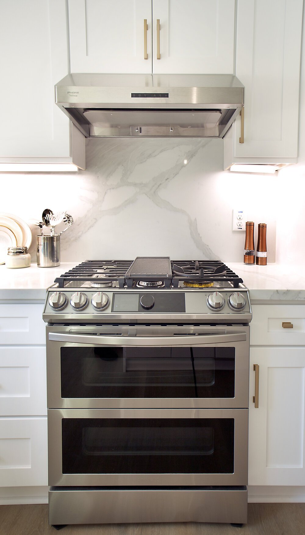Dartmouth Residence Full-Service Residential detail 5 by Gina Lauren Interiors, Orange County, CA