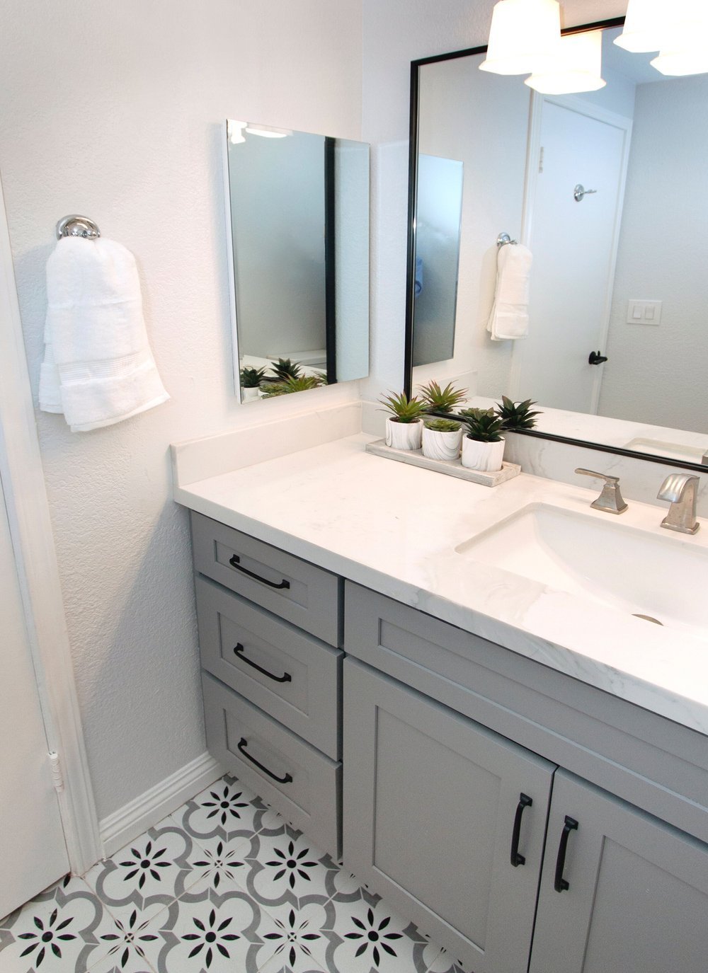 Dartmouth Residence Full-Service Residential detail 20 by Gina Lauren Interiors, Orange County, CA