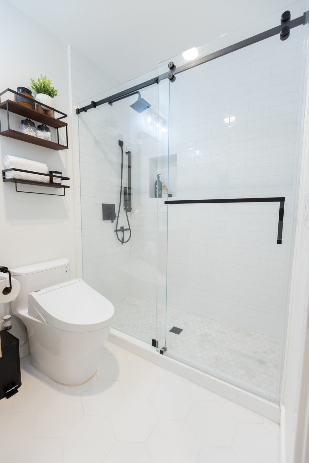 Greenbriar Road Bath Kitchen & Bath detail 3 by Gina Lauren Interiors, Orange County, CA