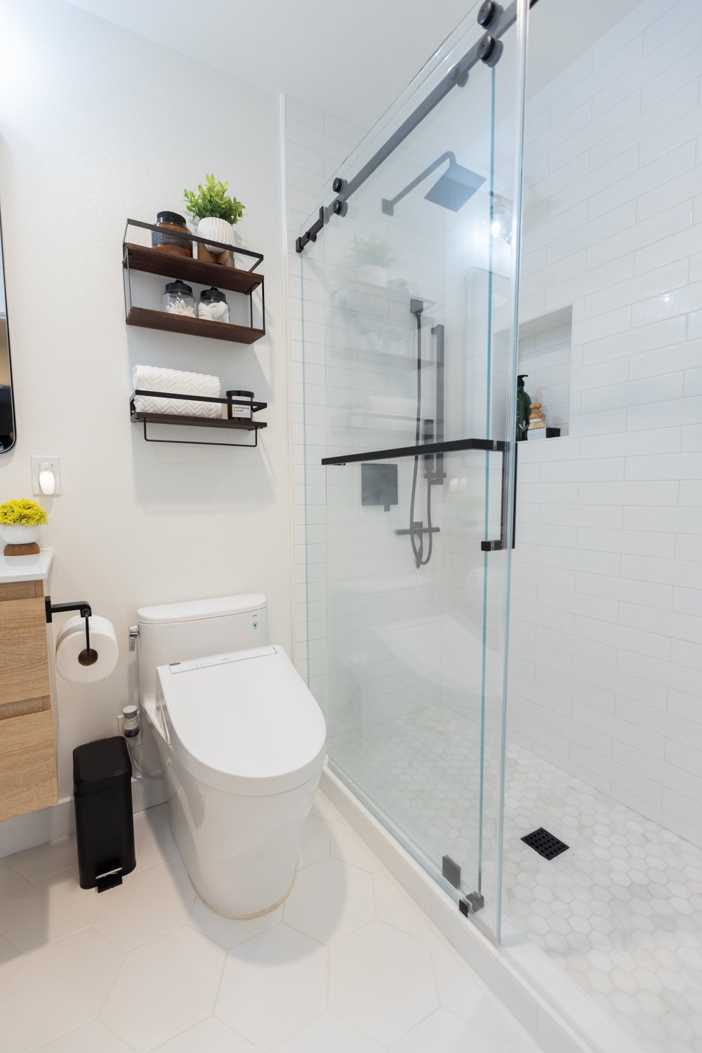 Greenbriar Road Bath Kitchen & Bath detail 13 by Gina Lauren Interiors, Orange County, CA