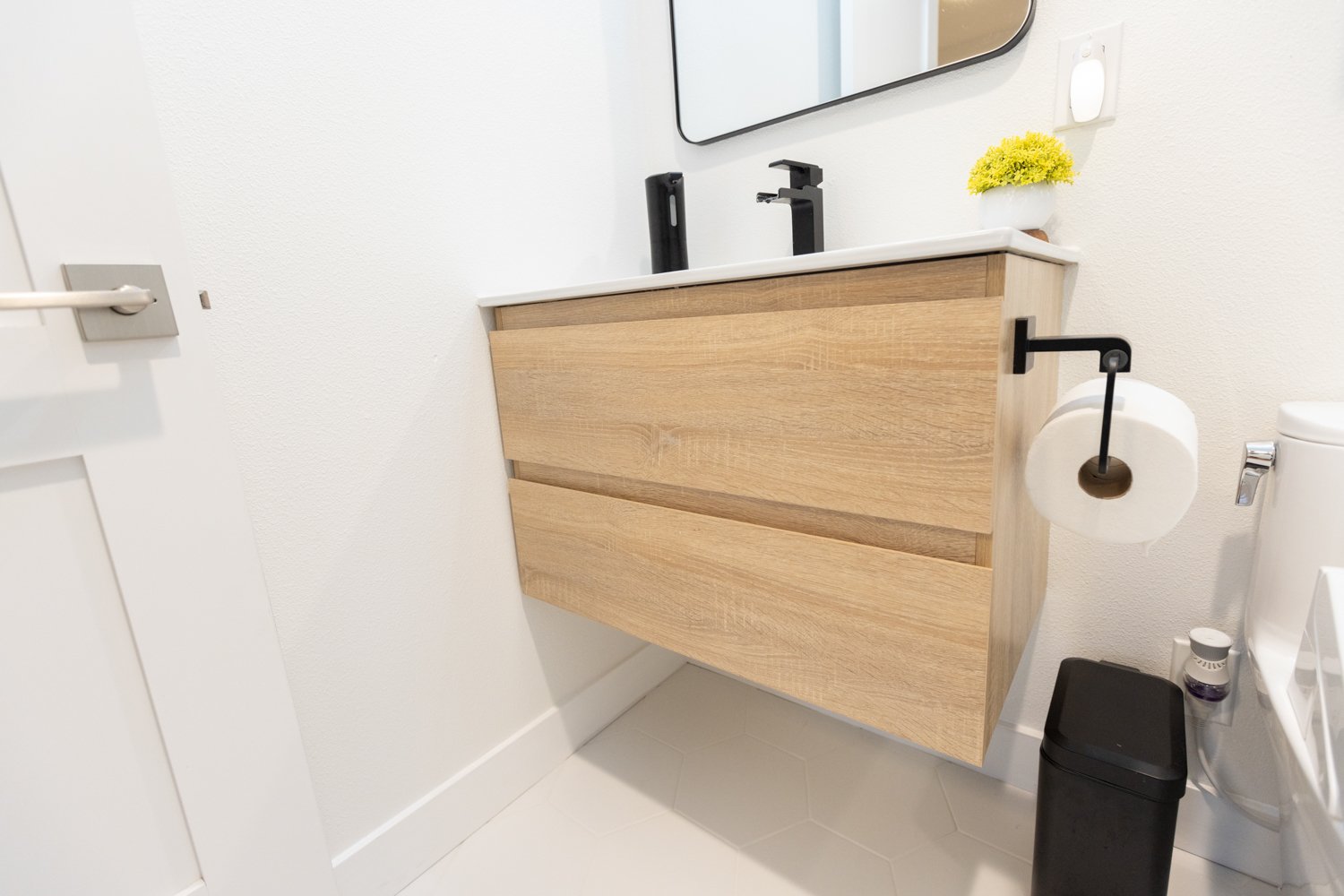 Greenbriar Road Bath Kitchen & Bath detail 14 by Gina Lauren Interiors, Orange County, CA