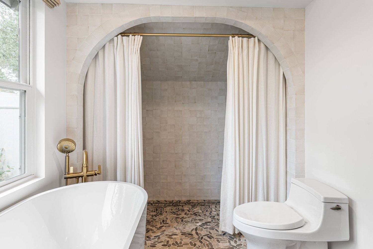 Hickory Branch Road Full-Service Design-Build detail 20 by Gina Lauren Interiors, Orange County, CA