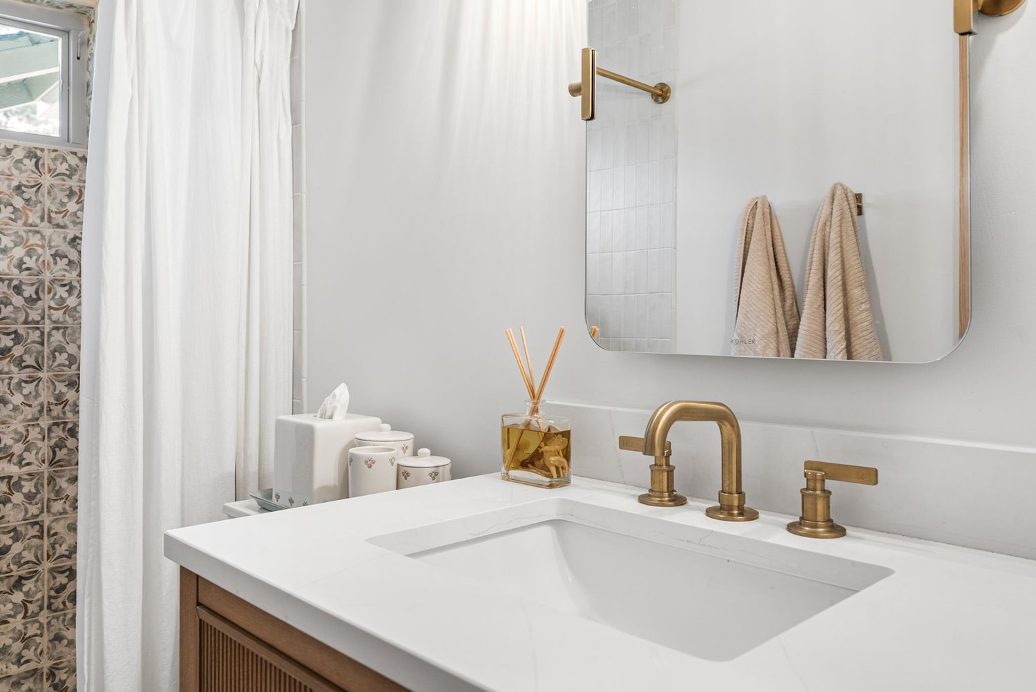 Hickory Branch Road Full-Service Design-Build detail 22 by Gina Lauren Interiors, Orange County, CA