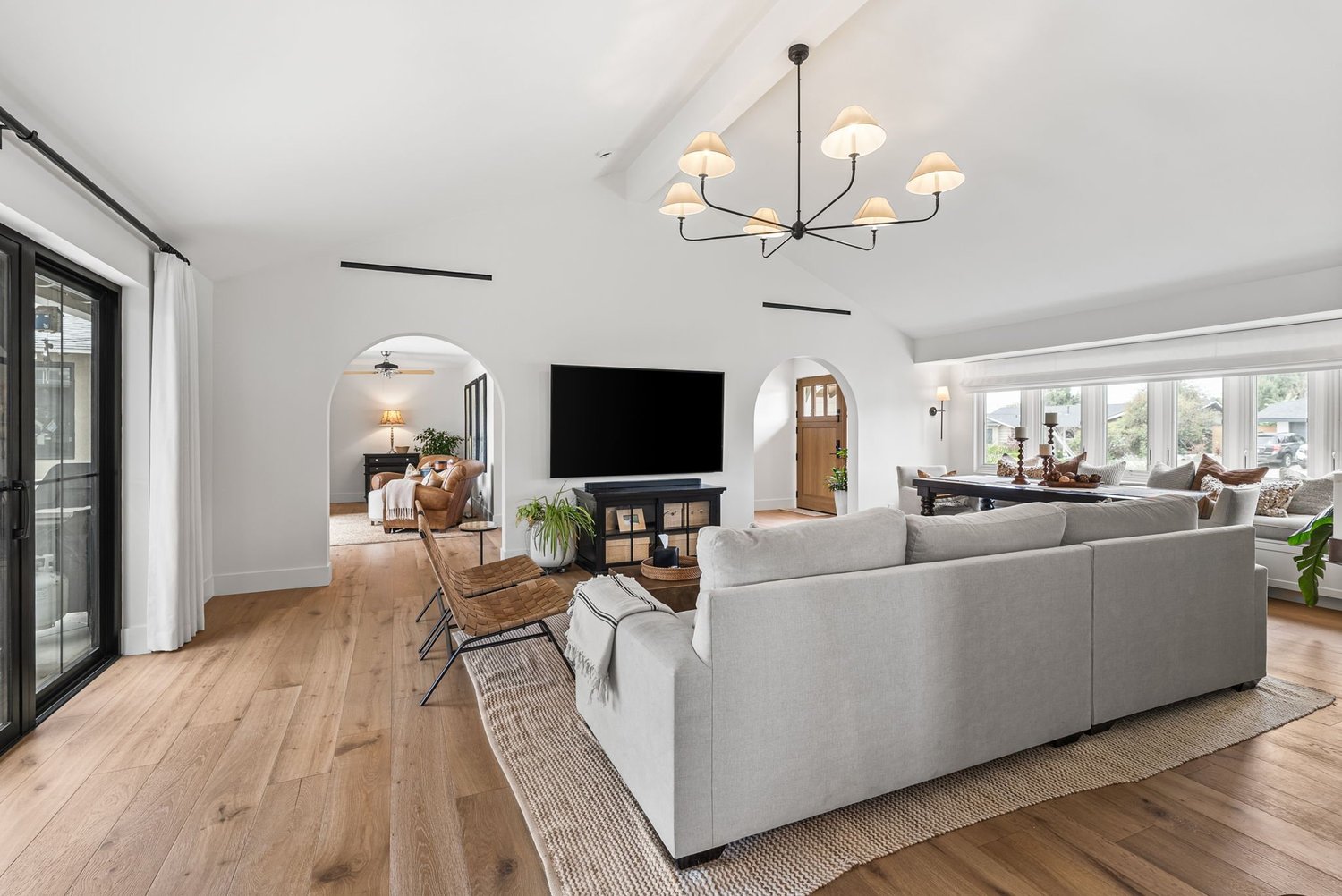 Hickory Branch Road Full-Service Design-Build detail 31 by Gina Lauren Interiors, Orange County, CA