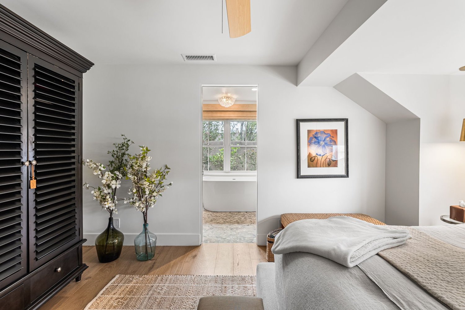 Hickory Branch Road Full-Service Design-Build detail 47 by Gina Lauren Interiors, Orange County, CA